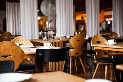 Zu Besuch – Hotel „Der Hirschen“ Zu Besuch – Hotel „Der Hirschen“